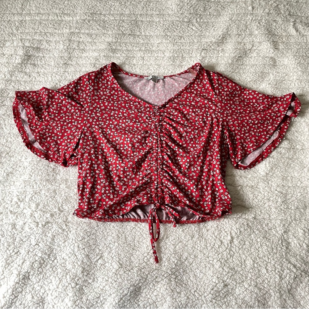 Haute Monde Red and White Floral Crop Top
